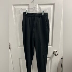 Uniqlo XXS Tapered Ankle Pants in Black, NWOT